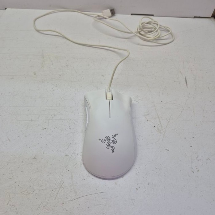 Мышь Razer Deathadder Essential