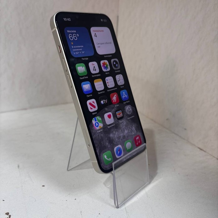 Смартфон Apple iPhone 13 4/128 Белый