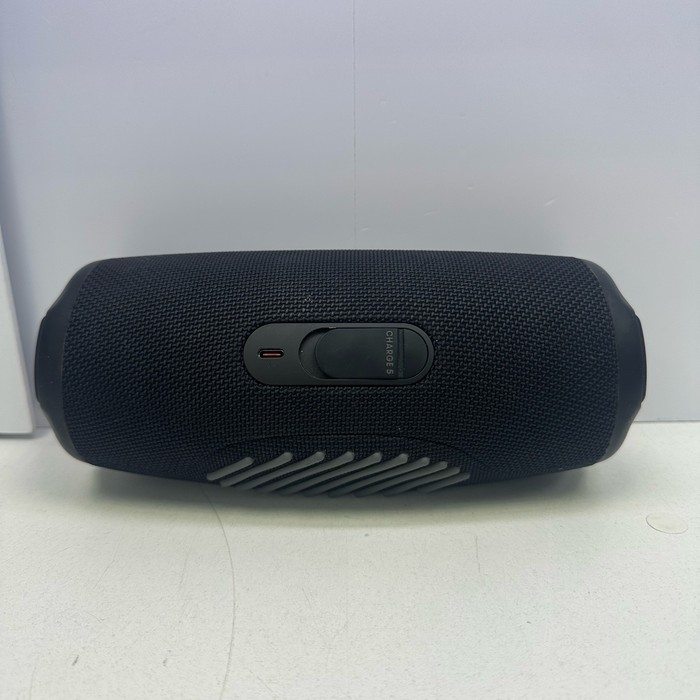 Портативная колонка JBL Charge 5