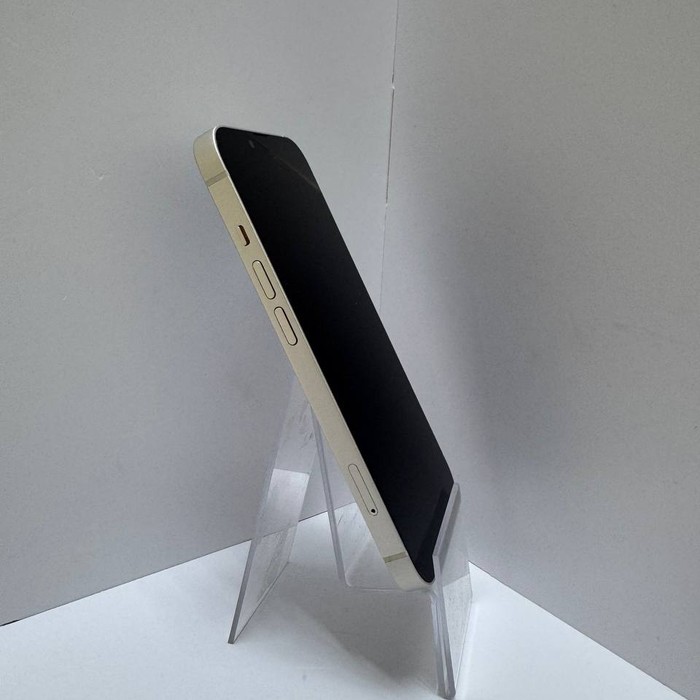 Смартфон Apple iPhone 13 4/128 Белый