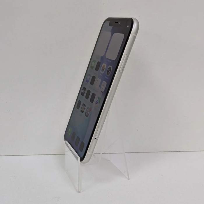 Смартфон Apple iPhone 11 4/64 Белый