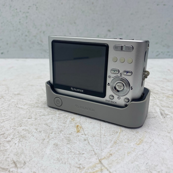Фотоаппарат Fujifilm FinePix Z3