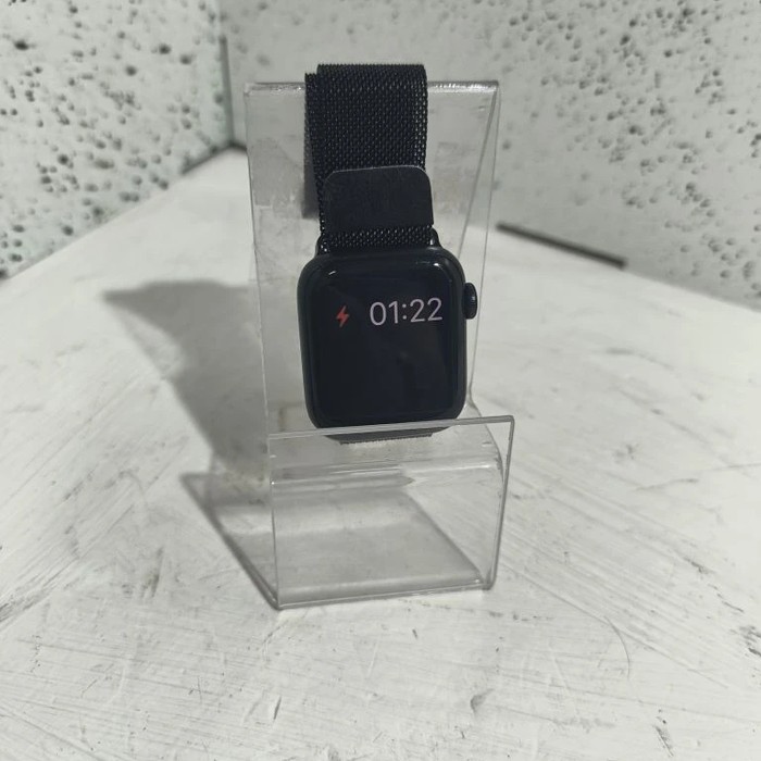 Смарт-часы Apple Watch series SE Gen 2 40мм