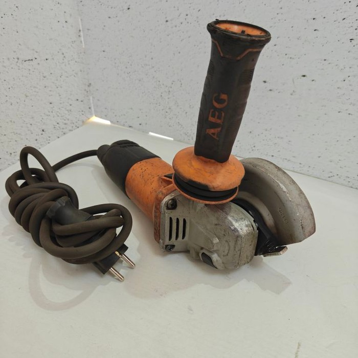 Болгарка AEG WS 13-125 XE