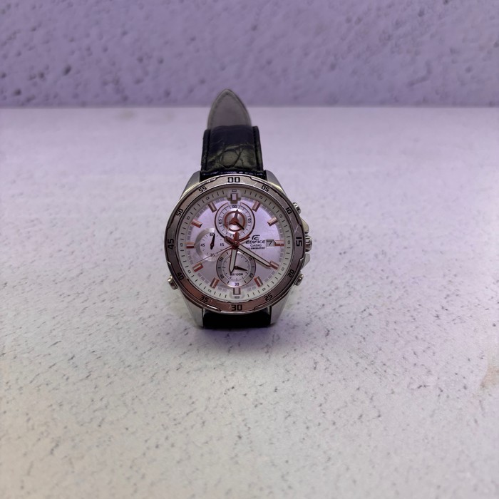 Наручные часы Casio EFR-547