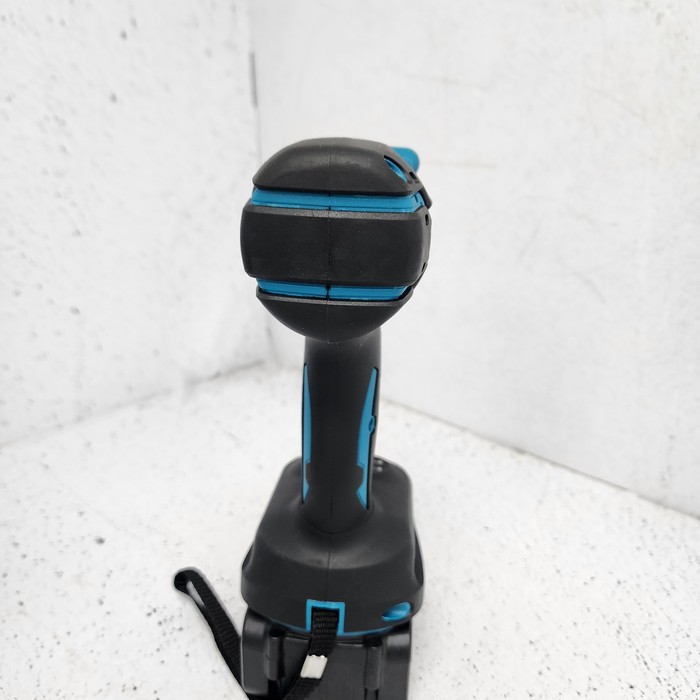 Гайковерт Makita DTW 1030