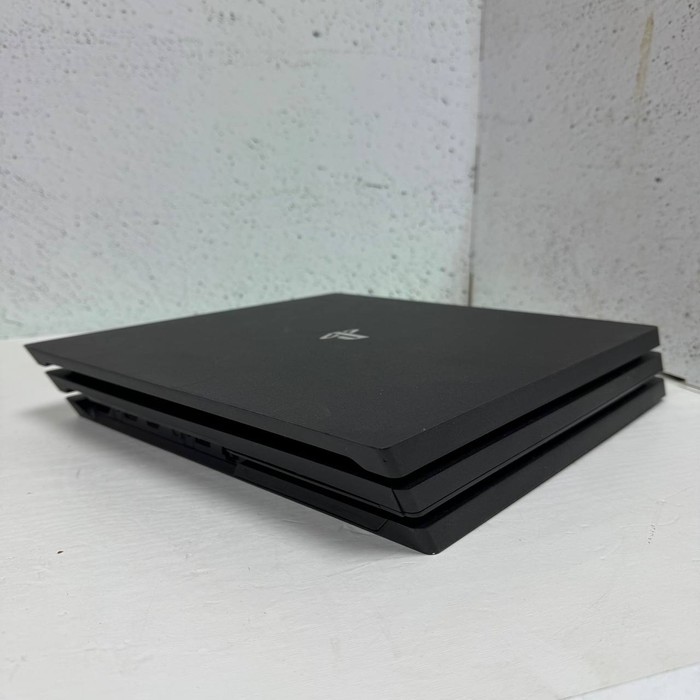 Игровая приставка Sony PlayStation 4 PRO 1 TB