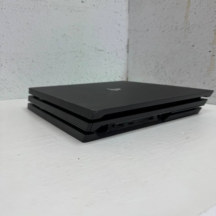Игровая приставка Sony PlayStation 4 PRO 1 TB