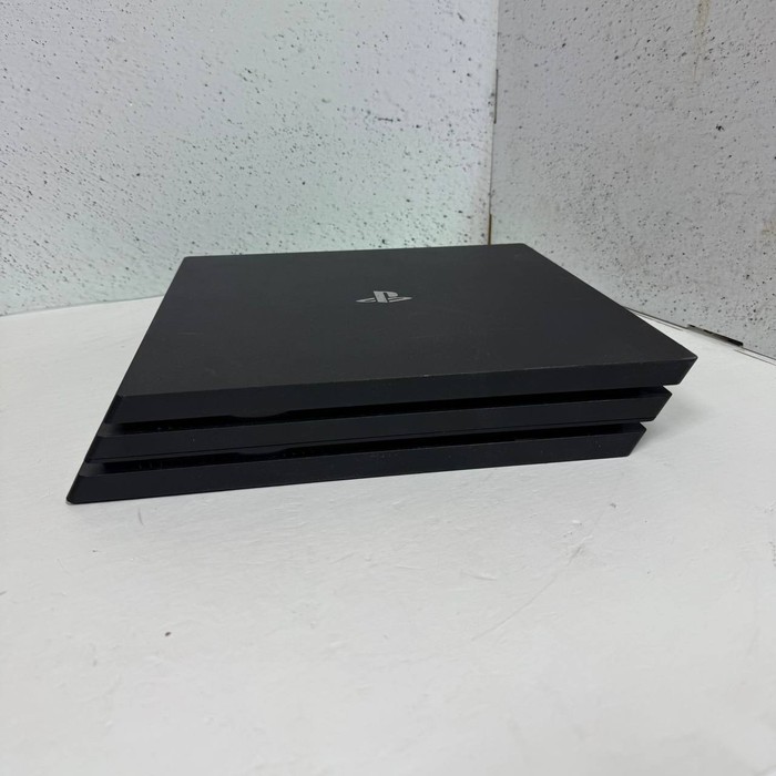 Игровая приставка Sony PlayStation 4 PRO 1 TB