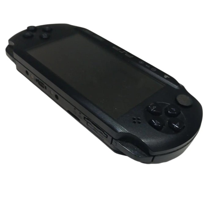 Игровая приставка Sony PSP-E1008