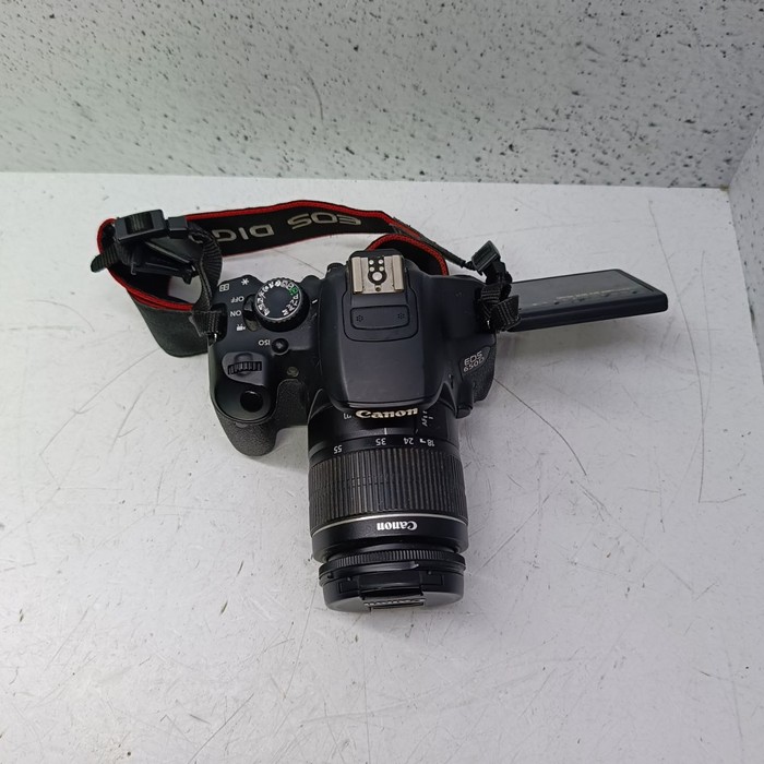 Зеркальный фотоаппарат Canon DS-126371 6131-014438