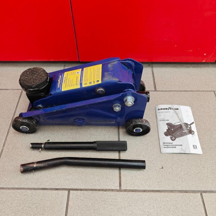 Домкрат GOODYEAR GY-PD-03К