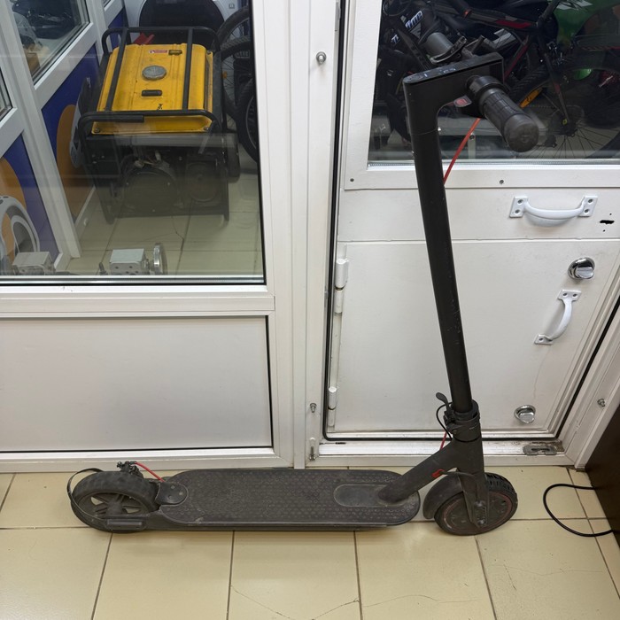 Электросамокат Xiaomi Mi Electric Scooter Pro 2