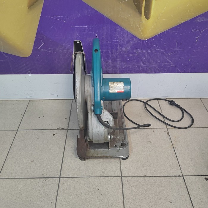 Дисковая пила Makita 2414NB