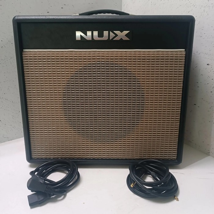 Комбоусилитель Nux Mighty-40mkii
