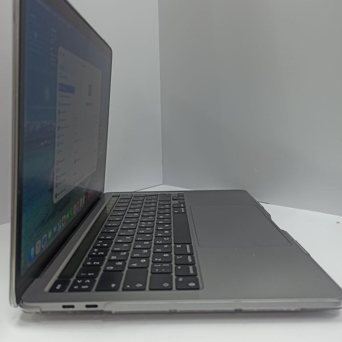 Ноутбук Apple Macbook pro 2020