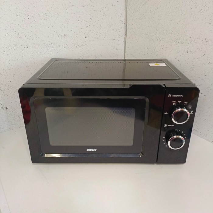 Микроволновая печь BBK 17MWS-760M