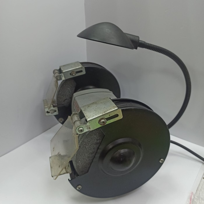 Точильный станок Интерскол T-150/150