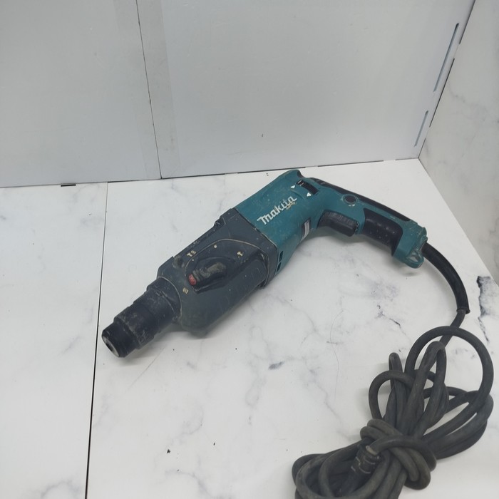 Перфоратор makita HR2470