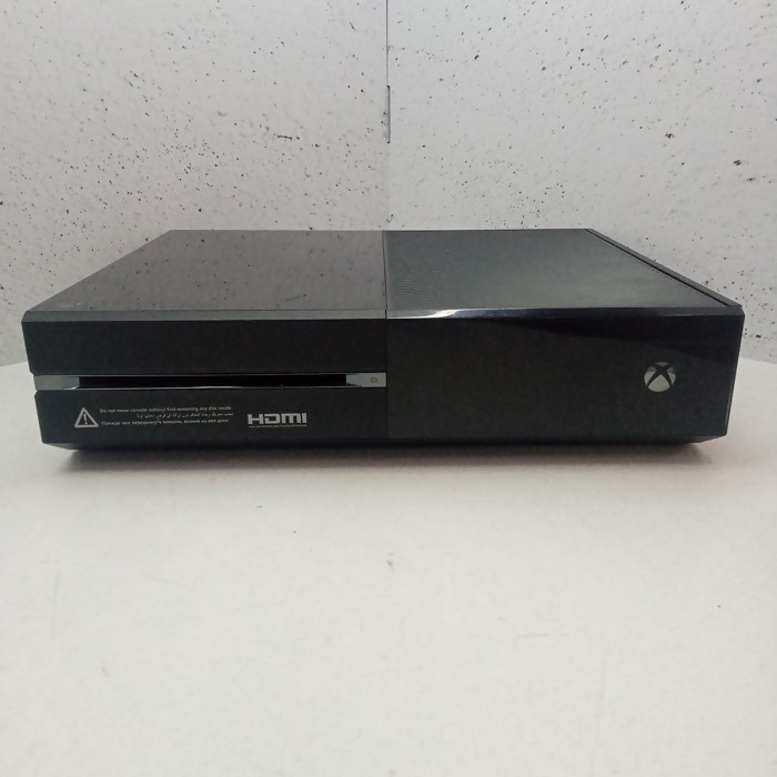Игровая приставка Microsoft Xbox One 500 ГБ