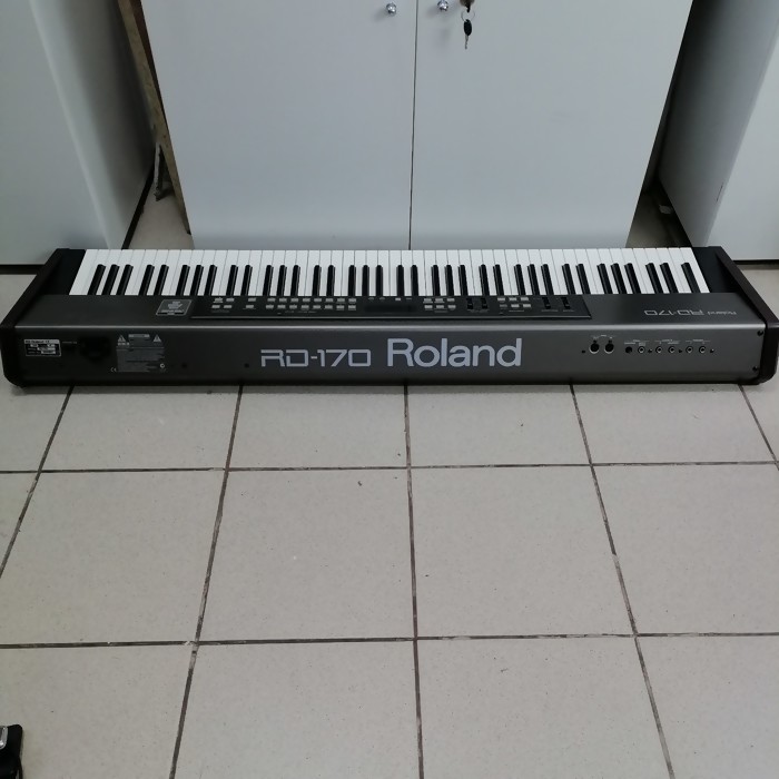 Синтезатор Roland RD-170
