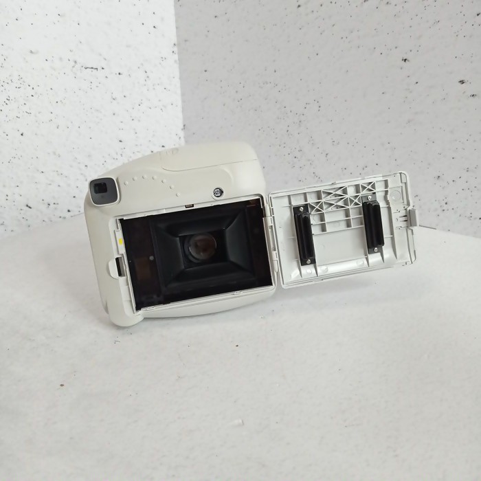 Зеркальный фотоаппарат Fujifilm Instax mini 9