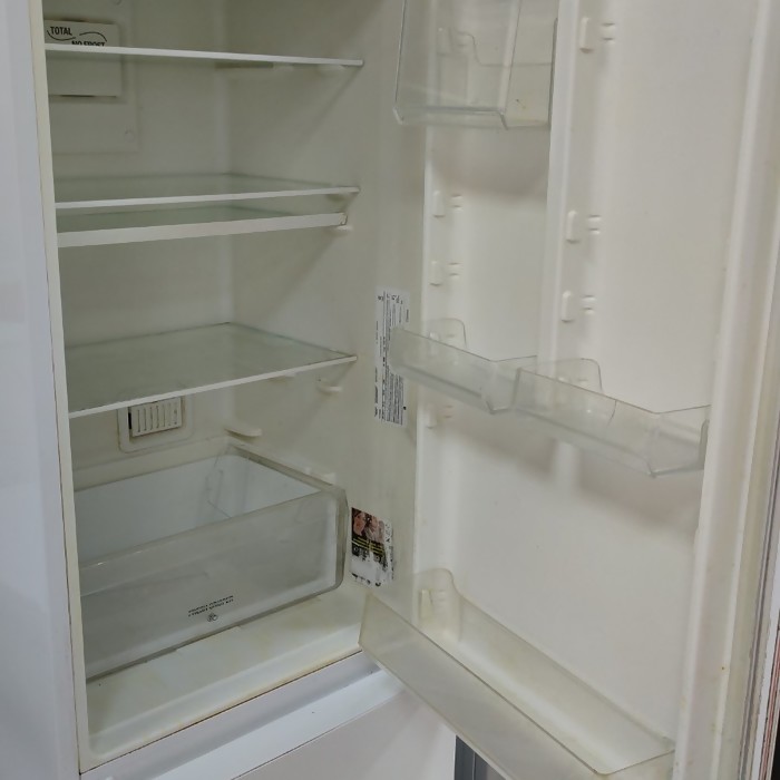 Холодильник Ariston HF4180W
