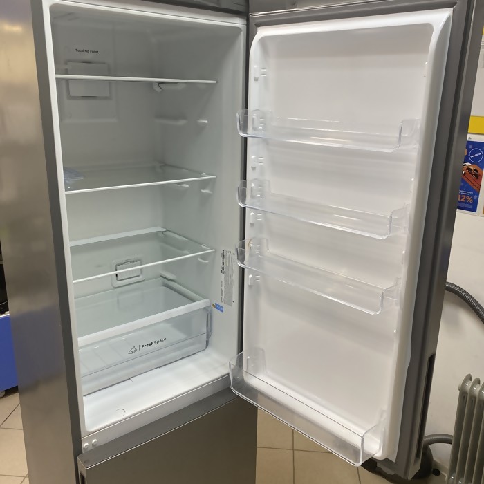 Холодильник Indesit ITR 4200 s
