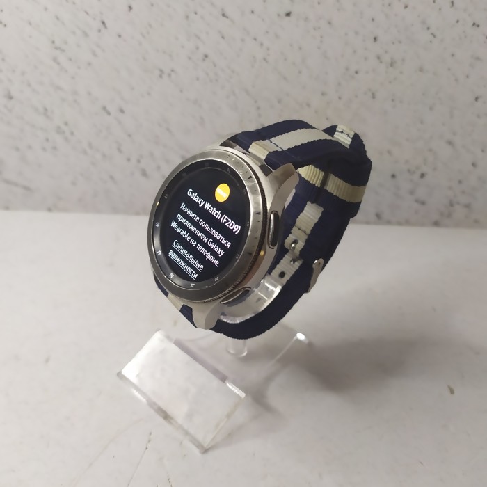 Смарт-часы Samsung SM-R800