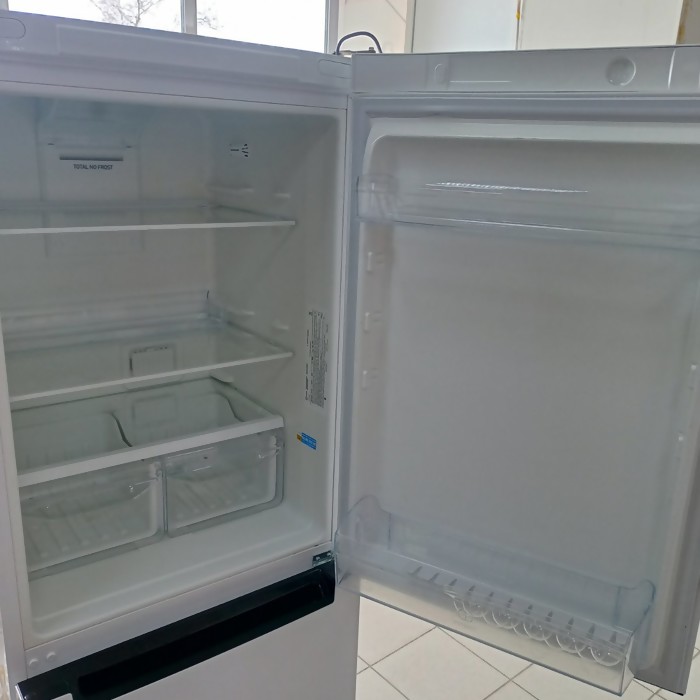 Холодильник Indesit NoModel