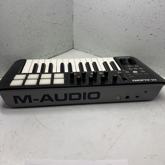 Синтезатор MIDI M-Audio Oxygen 25 MKV