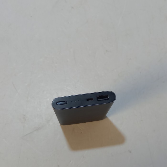 Беспроводное зарядное устройство Xiaomi Redmi 10000